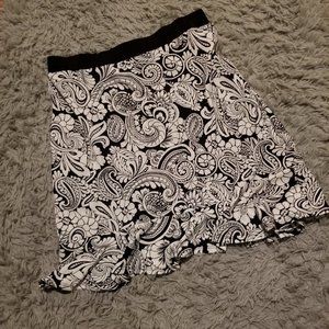 Cute skirt, size M